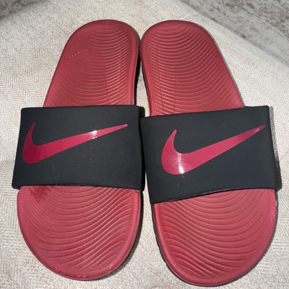 Nike Other - Nike Kids Sandals - Black and Red